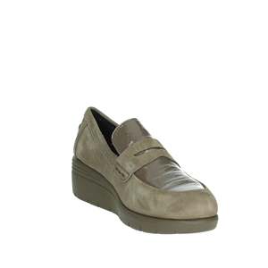 Mocassins en cuir taupe pour femme Cinzia Soft, chaussures confortables à enfiler - Product Image 4
