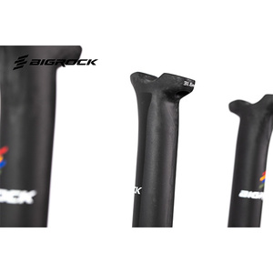 <span class=keywords><strong>Tige</strong></span> <span class=keywords><strong>de</strong></span> <span class=keywords><strong>Selle</strong></span> en Fibre <span class=keywords><strong>de</strong></span> <span class=keywords><strong>Carbone</strong></span> T800 Ultra Légère pour VTT et Vélo <span class=keywords><strong>de</strong></span> Route 27.2/30.8/31.6mm, Pièces <span class=keywords><strong>de</strong></span> Vélo avec Décalage pour <span class=keywords><strong>Gravel</strong></span> et XC - Product Image 2
