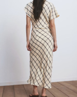 Robe longue d'été pour femme à carreaux diagonaux, taille froncée, manches courtes, col rond, décontractée et élégante, vente en gros