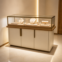 Vitrine de luxe pour bijoux en verre trempé avec éclairage LED et armoires de rangement pour bijouterie