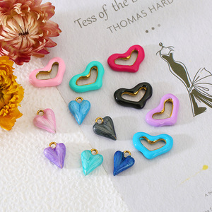 Dijes de Corazón de Acero Inoxidable, Chapados en Oro de 18K, con Preservación del Color al Vacío, Accesorios para Joyería DIY, Unisex - Product Image 1