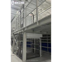 Ascenseur de fret industriel de 5000 kg, design moderne, élévateur de marchandises d'usine, monte-charge hydraulique personnalisable pour entrepôt