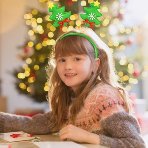 Ensemble créatif de décoration de Noël : Bandeau à double pince à ressort avec motif Père Noël et bois de renne pour adultes et accessoires de fête - Product Image 3