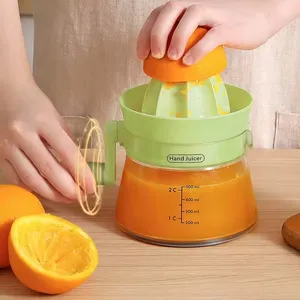 Hot Selling Mini Orange Lemon Squeezer Fruit Pomace Separator Citrus Juicer Blender Manual Fruit Juicer