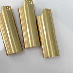 Meilleurs accessoires pour fumeurs étui porte-briquet en métal facile à transporter couvercle de briquet <span class=keywords><strong>J6</strong></span> manchon en métal doré Logo personnalisé - Product Image 2