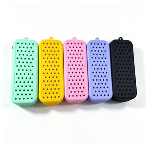 Estuche de Silicona para Gafas de Natación con Orificios Transpirables y Redondos para Equipo de Natación - Product Image 1