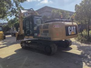 Excavadora Hidráulica de Orugas Caterpillar 325D Usada, Original Americana, de 25 Toneladas, con Motor y Transmisión Cummins, en Venta - Product Image 2