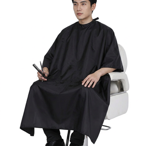 Capa de Barbero Desechable Resistente al Agua para Corte de Cabello, Uso en Salón, Hecha de Poliéster, Unisex - Product Image 1