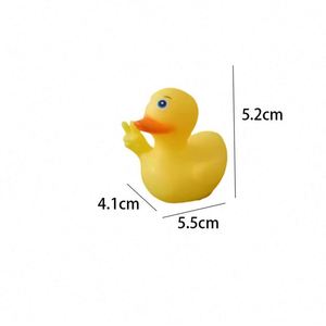 En stock : Jouet canard Flipper en PVC, taille 2 pouces, modèle 53, pour les jeunes de 7 à 14 ans, pour des tours amusants avec le doigt d'honneur - Product Image 2