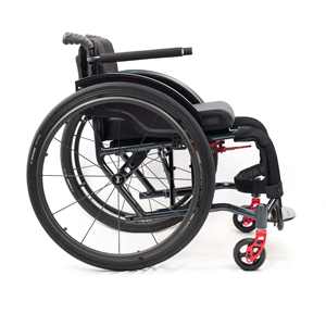 Largeur du siège personnalisée Anneau de poignée large et léger <span class=keywords><strong>Fauteuil</strong></span> roulant de 22 pouces <span class=keywords><strong>Fauteuil</strong></span> roulant pliable <span class=keywords><strong>Fauteuil</strong></span> roulant manuel Chaise de sport - Product Image 5