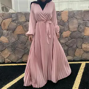 Muslim Fashion Solid Color V Neck Pleated Dresses For Women Elegant Slim Puff Sleeve Gowns Islamic A Line Dress Party Wear