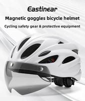 Casque de vélo homologué CE 2026 avec visière magnétique et feu arrière, respirant, pour adulte, vélo de route et VTT, résistant aux chocs