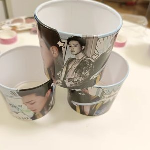 Tùy Chỉnh Kpop Cup Tay Áo Tùy Chỉnh Logo In Dùng Một Lần Custom Giấy Tay Áo Với Nước Giải Khát Cốc Giấy Chủ - Product Image 4