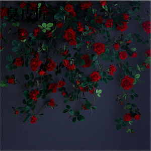 ดอกกุหลาบประดิษฐ์แบบแขวนผนัง ตกแต่งภายในและภายนอกอาคาร ใบไม้เสมือนจริง สำหรับงานแต่งงานและตกแต่งบ้าน - Product Image 3