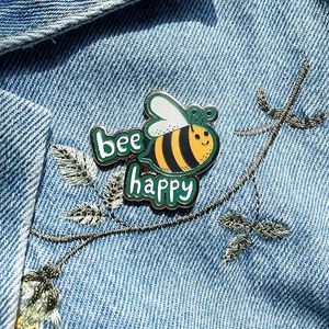 Broche de insignia personalizado al por mayor con logo, chapado en oro de zinc, tradicional, moderno, antiguo, ligero, 100% hecho a medida, duro y blando. - Product Image 2