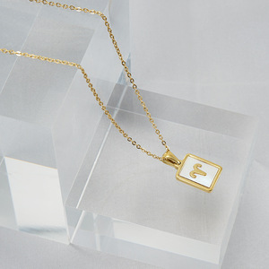 Eenvoudige 12 Astrologie Niet Aantasten 18K Vergulde Roestvrijstalen Vierkante Schaal Dierenriemtekens Hanger Ketting Sieraden Accessoires - Product Image 3