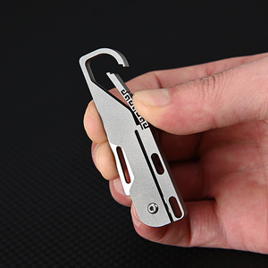 Couteau de poche pliant en acier D2 à lame tranchante, alliage de titane, motif sculpté rétro, mini-couteau EDC pour déballer les colis - Product Image 3