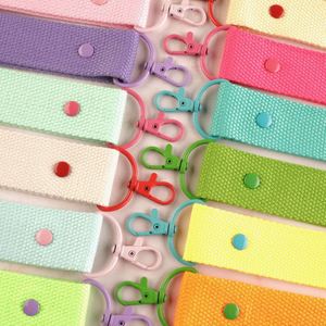 Porte-clés personnalisés en gros, broderie personnalisée avec clip pour porte-clés en tissu, toile ou tissé - Product Image 2