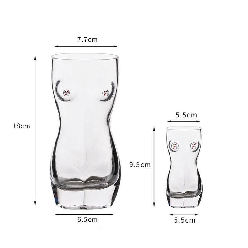 หญิงสาวโปร่งใส