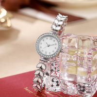 Montre en quartz écologique de style sirène colorée pour femmes, avec boîtier en alliage de zinc et design incrusté de diamants