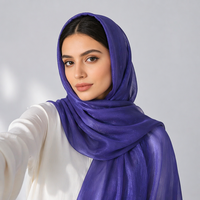 Nouveau Voile en Satin Froissé Effet Soie pour Femmes Musulmanes Malaisiennes, Châle Léger en Mousseline Imprimée Brillante et Scintillante – Vente en Gros