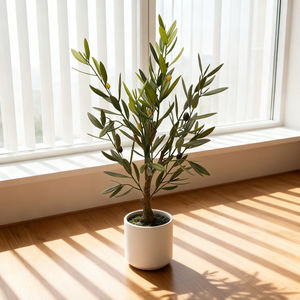 Arbre d'<span class=keywords><strong>olivier</strong></span> artificiel en plastique de décoration moderne haut de gamme avec un grand pot en céramique pour l'intérieur, l'affichage au sol, le salon, Noël - Product Image 1