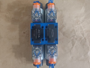 Solénoïde hydraulique 4WE6D6X/EG24N9K4 4WE-6-E/E-W220/50-20 4WE6Y62/ EG24N9K4/B10 4WE6G/65AG24NZ5L 4WE6D61/CW110-50N9K4 en fonte C - Product Image 3