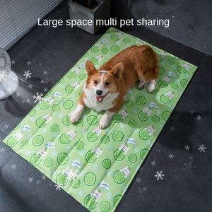 Sommer kühlung PVC Pet Ice Mat Nicht klebriges Haar Bedrucktes Tier muster Gel Bett für Hunde und Katzen für den Sommers chlaf - Product Image 3