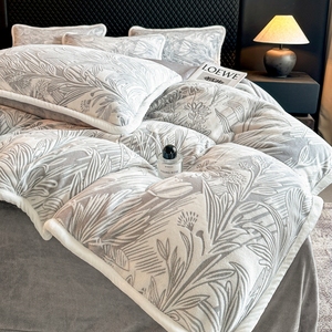 Luxury Four-Piece <strong>Bedding</strong> Set French Milk Velvet Thickened <strong>Double</strong>-Sided Duvet Cover <strong>Princess</strong> Style Oil Painting Disposable Home - Product Image 1