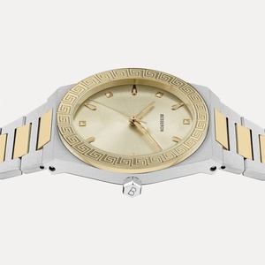 Reloj de Pulsera de Acero Inoxidable con Bisel Grabado con Logotipo, Relojes Únicos para Mujer, Movimiento Japonés, Resistente al Agua - Product Image 3