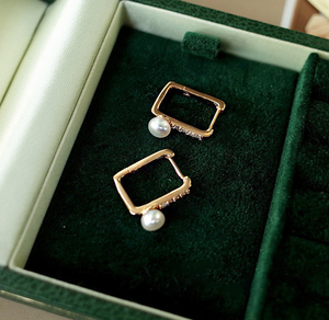 <span class=keywords><strong>Pendientes</strong></span> <span class=keywords><strong>de</strong></span> aro con <span class=keywords><strong>perlas</strong></span> Huggie para mujer, aretes, <span class=keywords><strong>oro</strong></span> sólido, 18K, diamante Natural, rectangular, ostentoso - Product Image 2