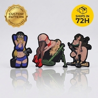 Patch en PVC Caoutchouc Adhésif 3D en Relief Coloré avec Image de Personnage Amusant pour Sacs à Dos, Vêtements et Uniformes