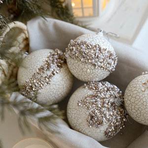 Adornos Navideños con Textura, Bolas de Navidad de 10 cm con Brillantina, Lentejuelas y Pedrería, Decoraciones Navideñas de Espuma para Árboles de Navidad - Product Image 2
