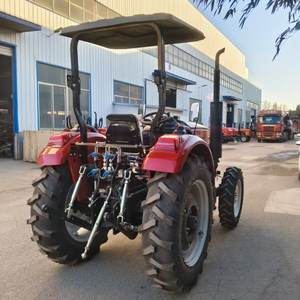 Tracteur à quatre roues haute puissance pouvant être associé à des outils agricoles - Product Image 4