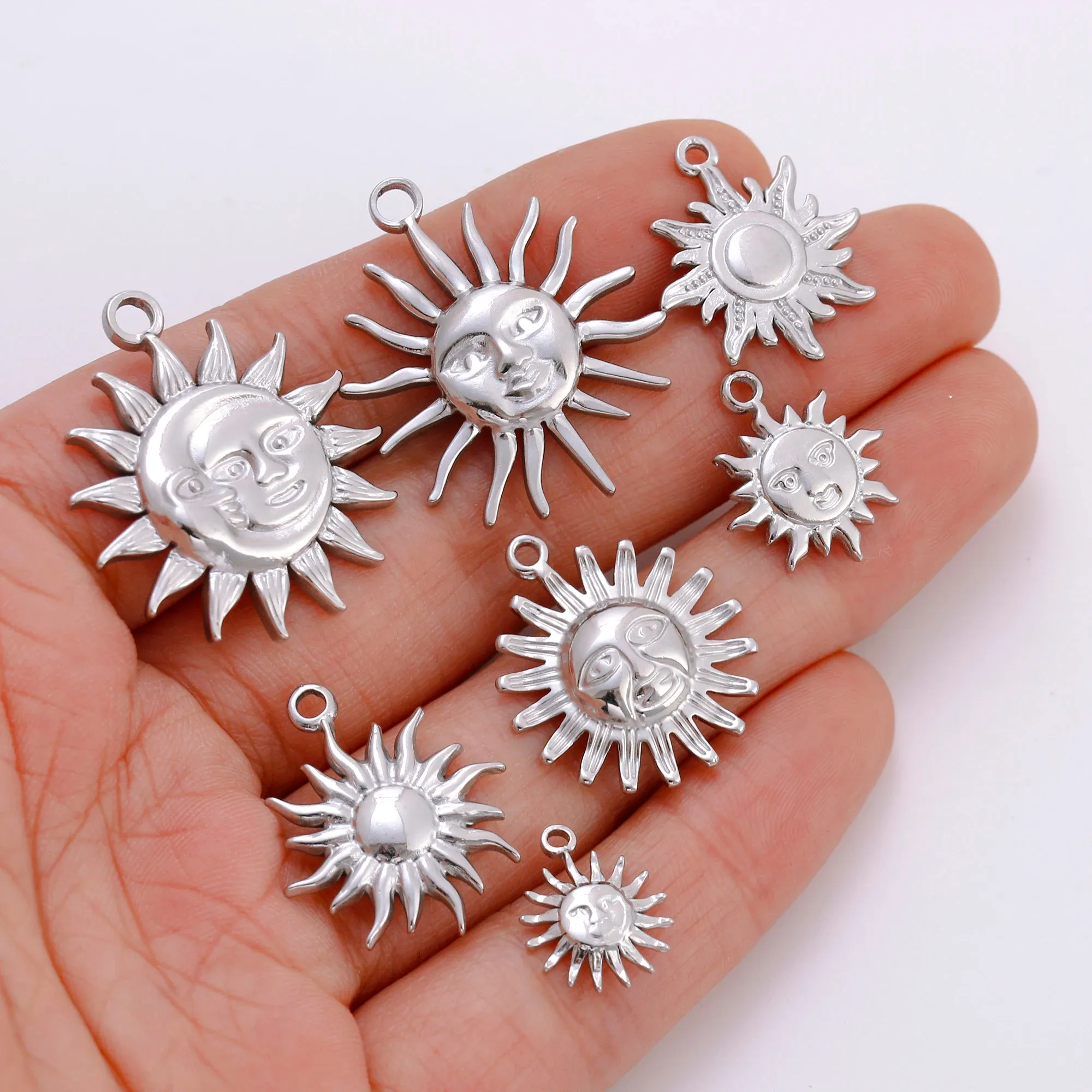 Hoyo Stainless Steel Casting Sun Moon Charms Sunburst Pendant Used Women Making Earrings Necklace Bracelet Jewelry Accessories
