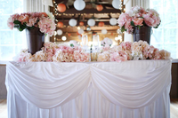 Jupe de table en satin de 8 pieds avec décoration ondulée, élégante jupe de table plissée pour mariage, banquet, maison, hôtel ou fête