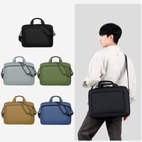 Nouvelle conception de sac pour ordinateur portable de luxe, imperméable, antichoc, en polyester, pour femmes et hommes