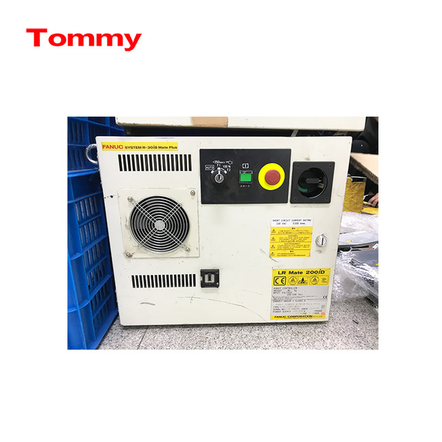 Original CNC Fanuc LR Mate 200 Robot Controller A05B-2651-B011 PLC PAC & Dedicated Controllers