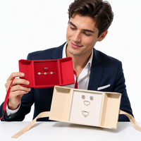 Boîte cadeau en papier simple de luxe carrée avec fermeture à boucle double porte et ruban pour emballage de bijoux