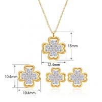 Tendances 2026 : Ensemble de bijoux trèfle plaqué or 18 carats pour femme, comprenant un collier pendentif de luxe et un ensemble collier et boucles d'oreilles fleur en zircon, résistant au ternissement