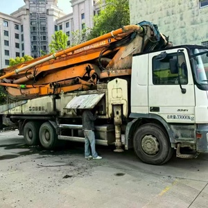 Camión bomba de hormigón Zoomlion Mercedes de 47 metros fabricado en 2012, con una cotización de <span class=keywords><strong>250</strong></span>.000 <span class=keywords><strong>RMB</strong></span> - Product Image 2