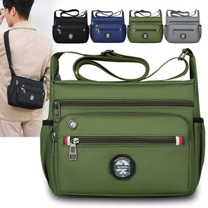 Bolso de hombro de gran capacidad para hombre con múltiples bolsillos y tela Oxford para viajes de negocios y uso diario - Product Image 2