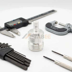 Adaptor N Female ke QMA Female RF Coaxial Jack Low PIM -160dBc 50 Ohm Berlapis Tri-metal Lurus untuk Infrastruktur Nirkabel - Product Image 2
