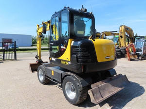 Pelle multifonction sur chenilles originale de la Corée Hyundai 55w-7 Hyundai à haut rendement en bon état en vente - Product Image 3