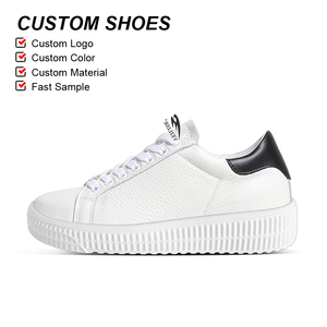 Olicom Factory OEM zapatos blancos básicos de moda mujer primavera otoño nuevos zapatos de tablero de fondo grueso transpirable mujeres estudiantes zapatillas - Product Image 1