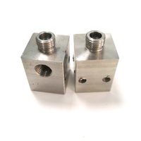 Centre d'usinage CNC 5 axes sur mesure pour pièces automobiles en métal, acier inoxydable et aluminium (tournage et fraisage)