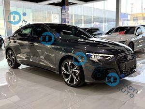 Nouvelle Audi A3L <span class=keywords><strong>Limousine</strong></span> 35 TFSI 2023, confort supérieur moderne et économie de carburant - Product Image 3