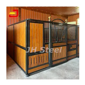 Caixa de barraca para estábulos de cavalo pré-fabricados de bambu com porta deslizante exterior tubo galvanizado preto revestido em pó