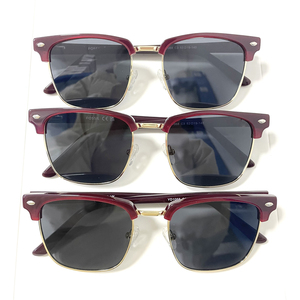 <span class=keywords><strong>Lunettes</strong></span> <span class=keywords><strong>de</strong></span> soleil <span class=keywords><strong>de</strong></span> luxe tendance pour hommes et femmes, <span class=keywords><strong>de</strong></span> haute qualité, avec verres anti-reflet, <span class=keywords><strong>monture</strong></span> intégrale, protection oculaire intégrée - Product Image 3