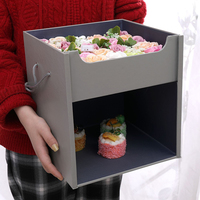 Maßgefertigte Preisgünstige Doppelschichtige Verpackung Schokoladenkuchen Handliche Blumenbox mit Prägung aus Recyclingmaterialien für Geschenksets zum Muttertag